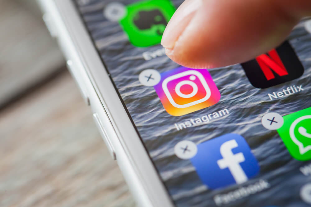 Instagram Will Notify Parents When Teens Search for Self-Harm