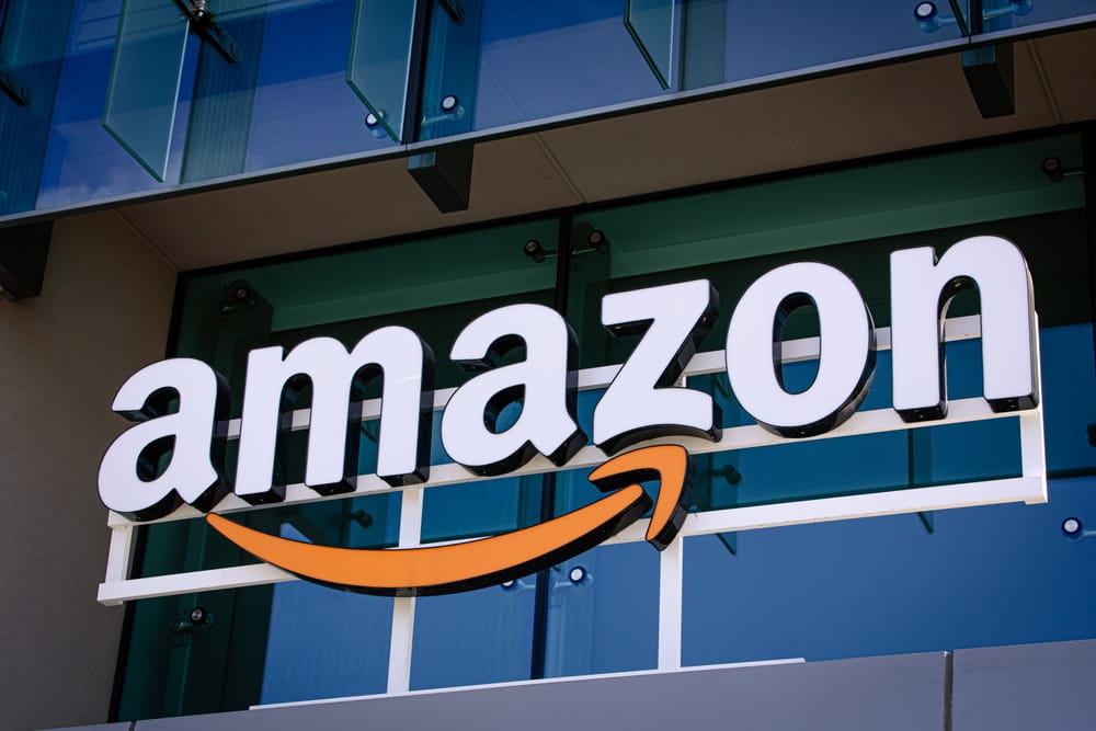 Amazon Web Services Outages Linked to Internal AI Tools Raise Reliability Questions